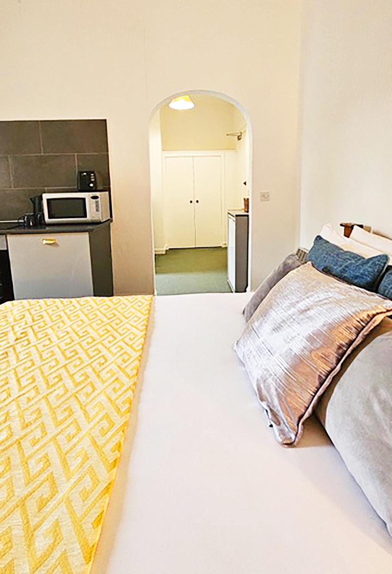 The Falls - Value Rooms At Aultnagar Estate Lairg Esterno foto