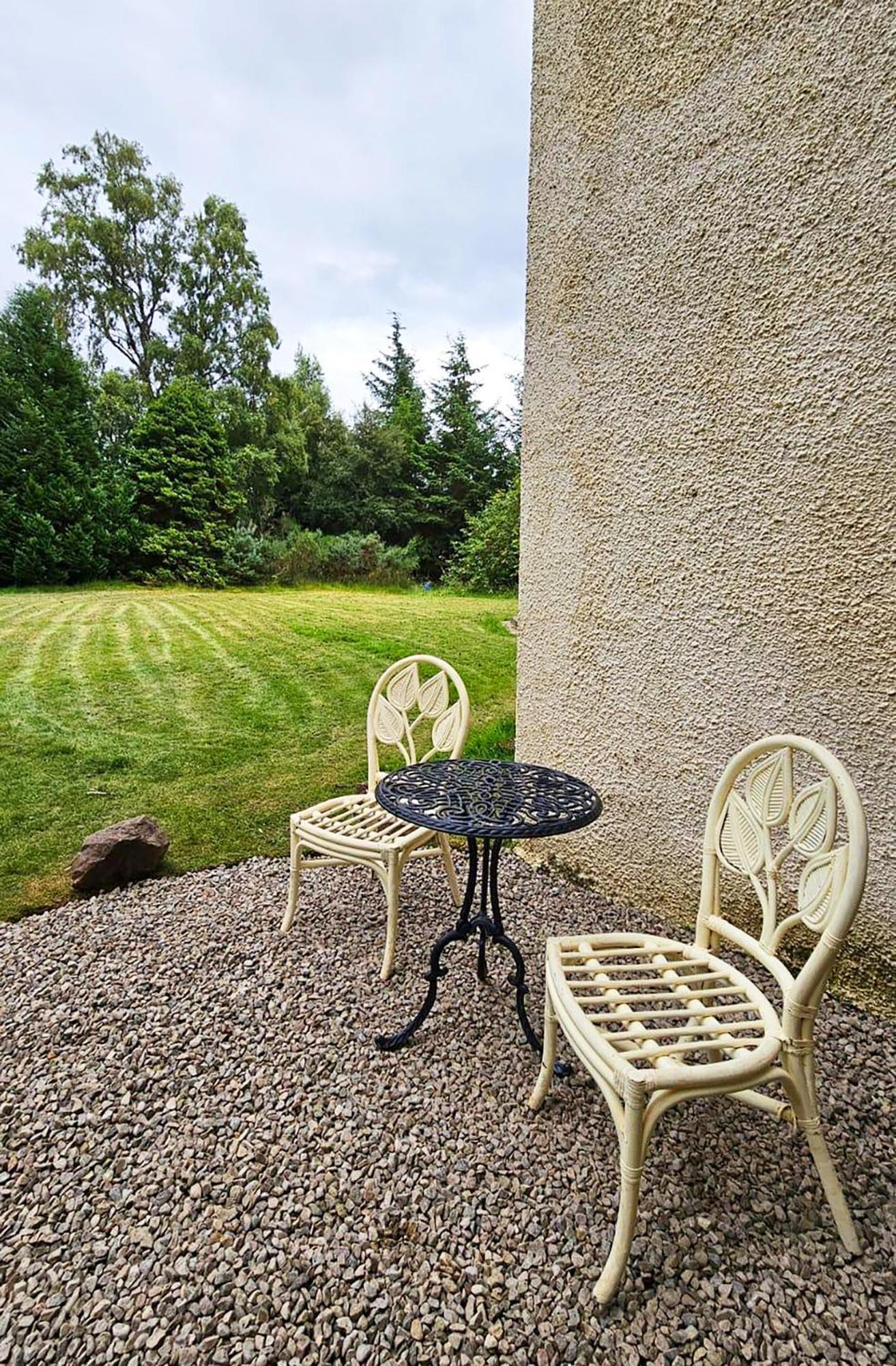 The Falls - Value Rooms At Aultnagar Estate Lairg Esterno foto