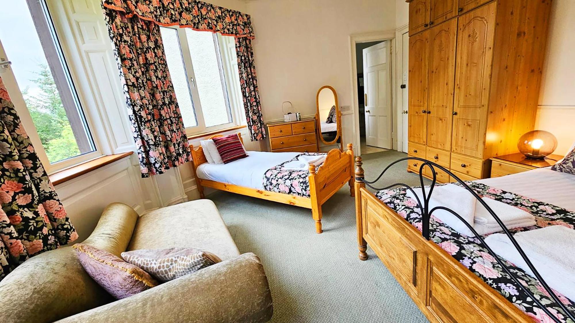 The Falls - Value Rooms At Aultnagar Estate Lairg Esterno foto